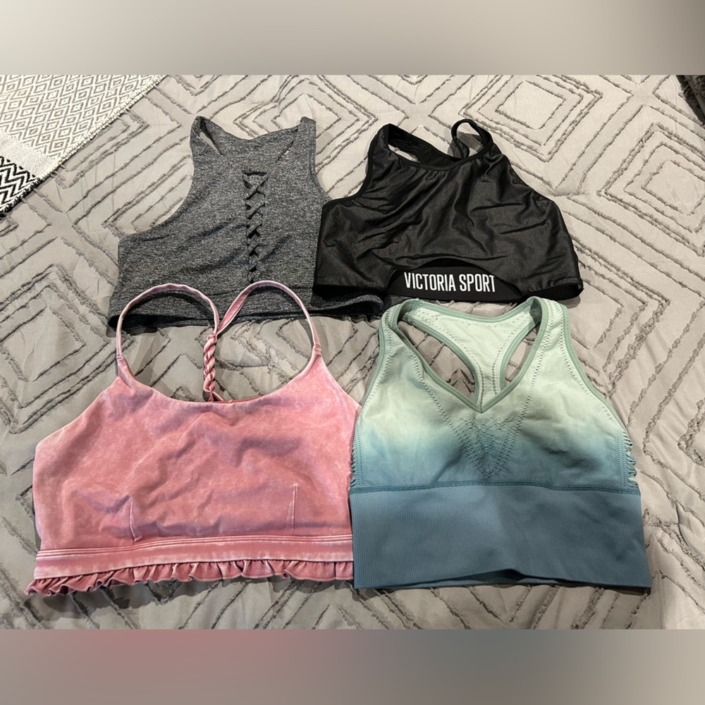 4 sports bras